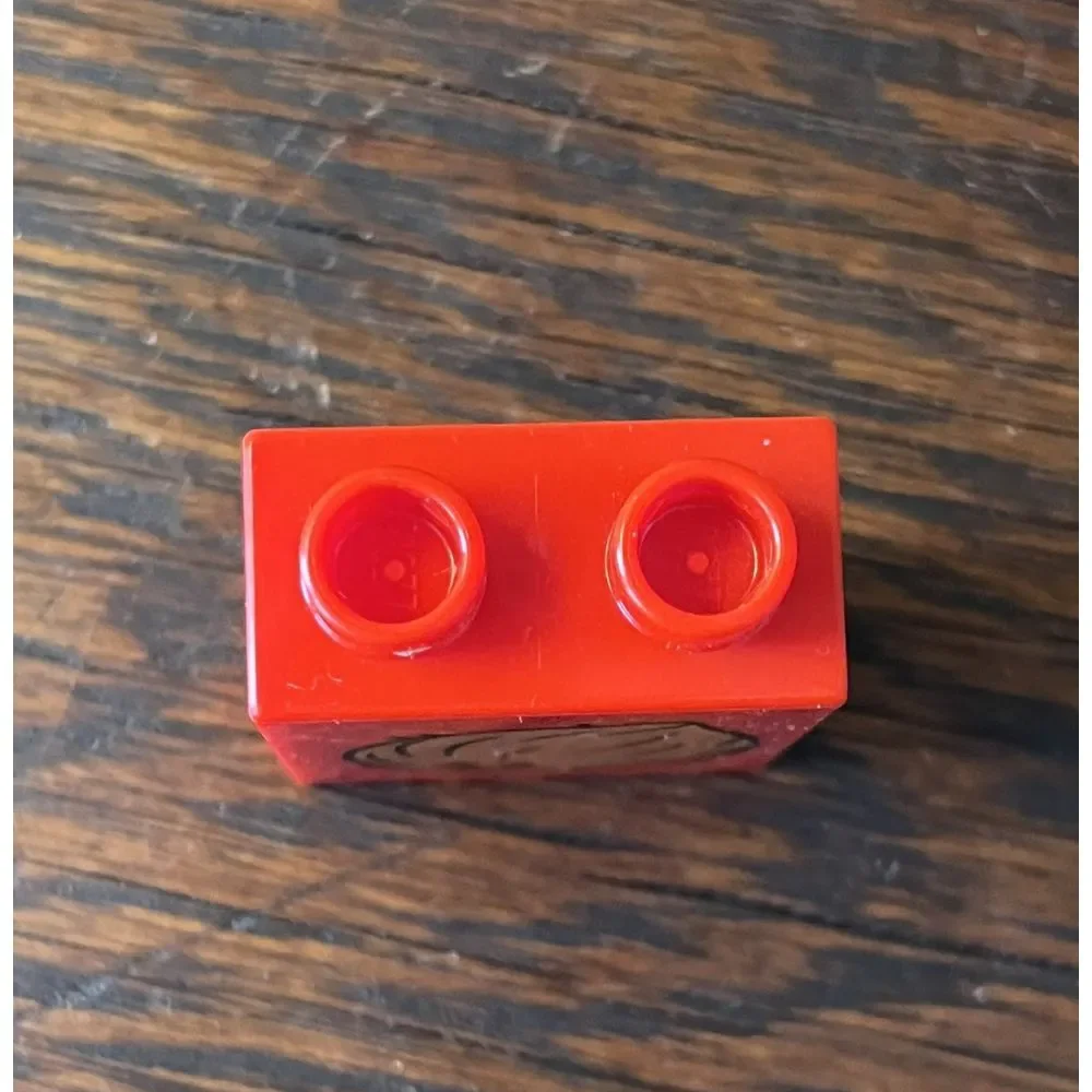 Lego duplo red